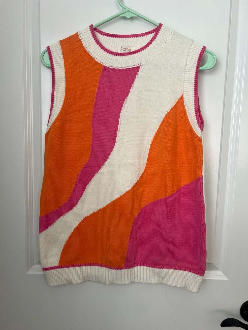 Fate Retro Abstract Wave Colorblock Knit Sweater Vest